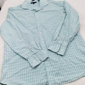 EUC Tommy Hilfiger Long Sleeve Regular Fit Button